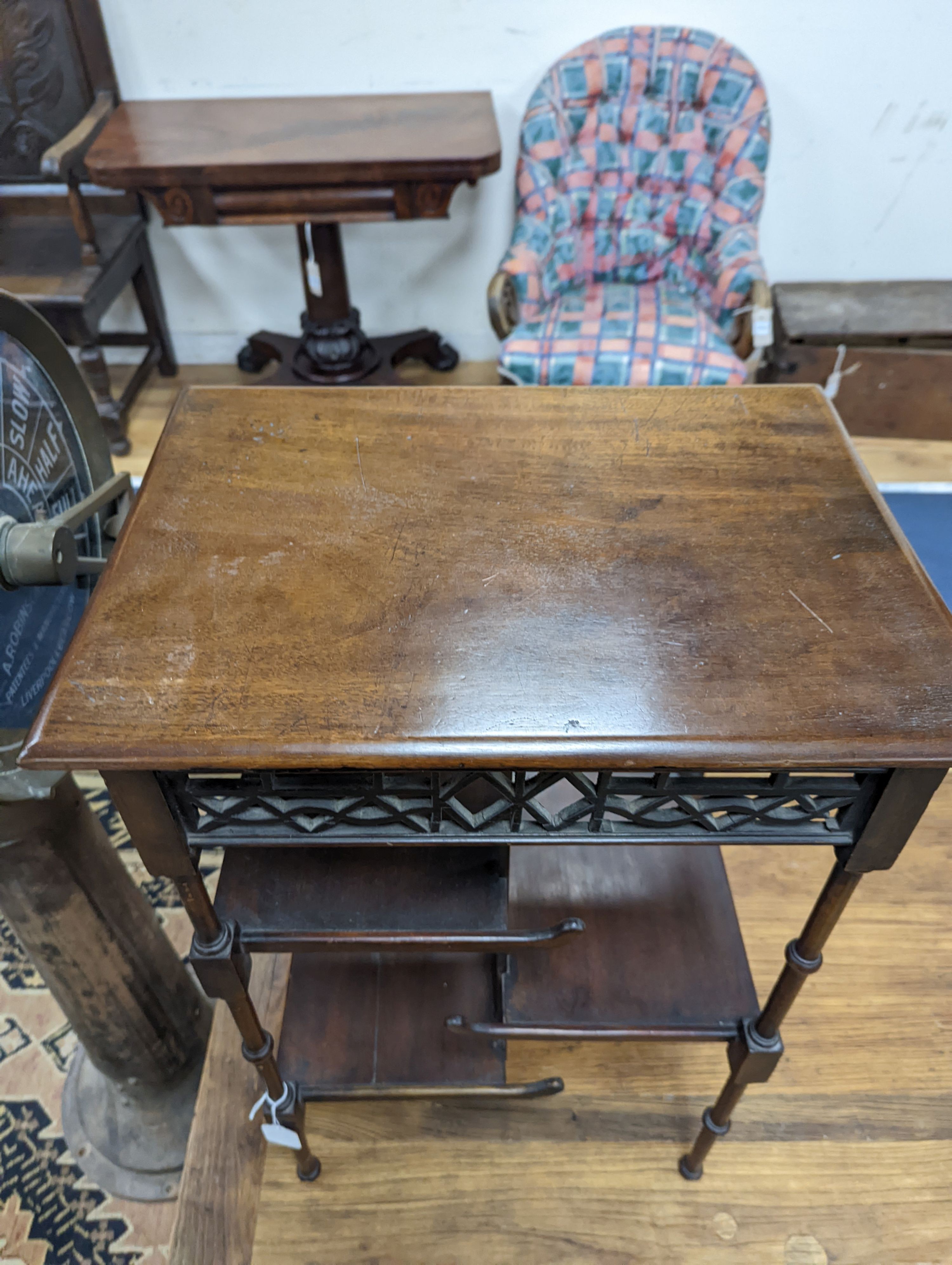 A Victorian aesthetic movement chinoiserie occasional table, in the manner of EW Godwin, width 46.5cm, depth 34.5cm, height 68.5cm